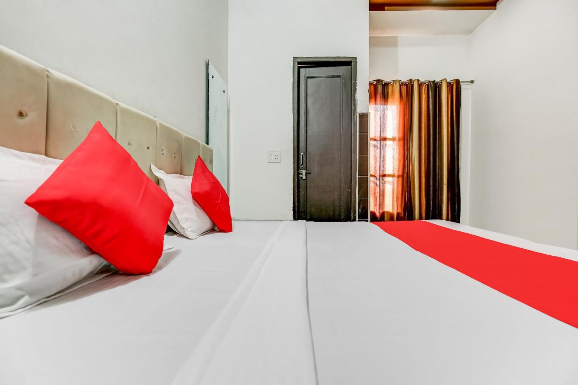 Flagship Hotel Big Boss Kurukshetra Dış mekan fotoğraf
