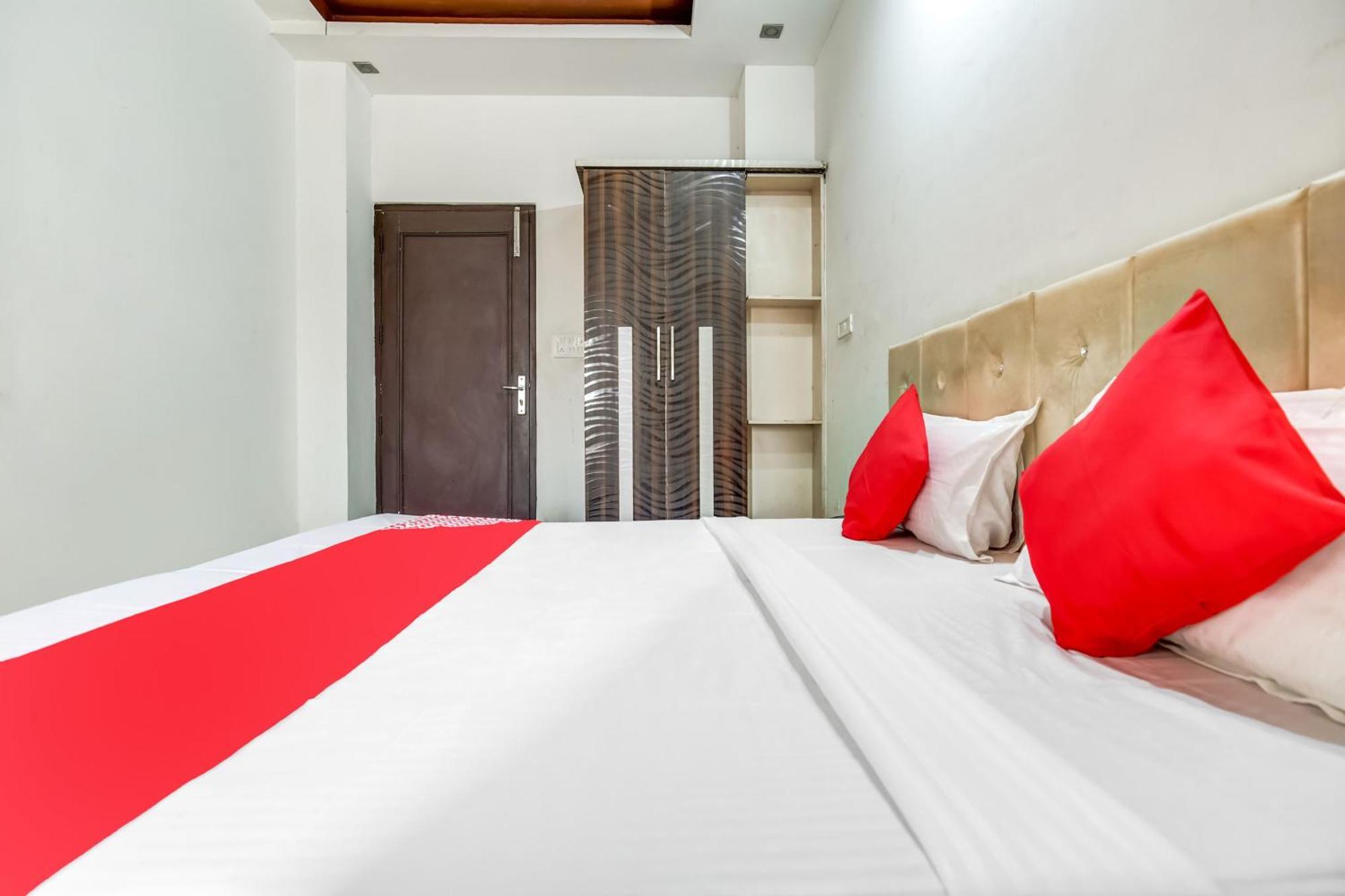 Flagship Hotel Big Boss Kurukshetra Dış mekan fotoğraf
